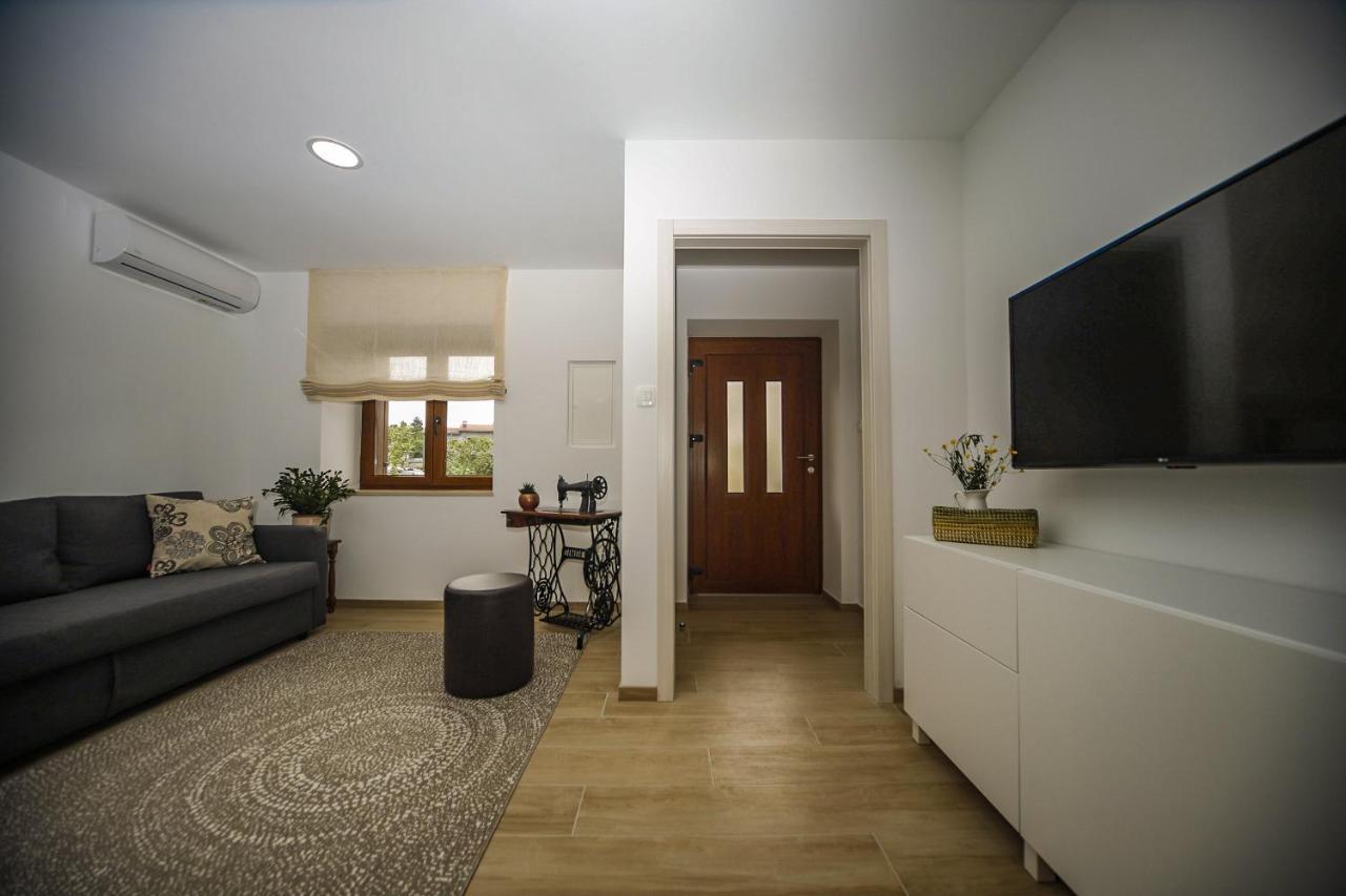 Casa Tilia Villa Sapjane Eksteriør billede