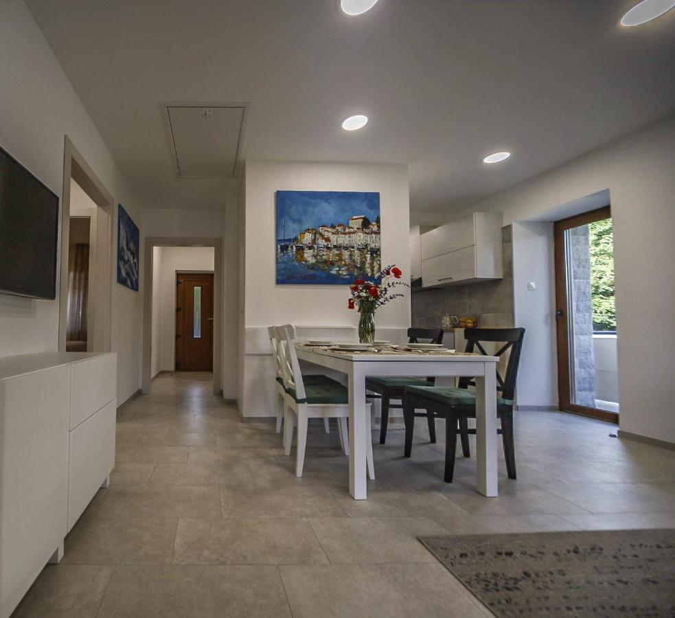 Casa Tilia Villa Sapjane Eksteriør billede